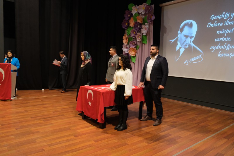 24 Kasım Öğretmenler Günü Programı Düzenlendi