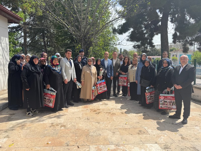 Şehitlerimizin Annelerine Anneler Günü Programı